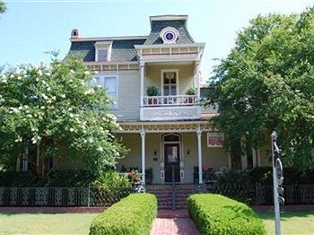 Rothschild Pound House Inn Columbus Zewnętrze zdjęcie